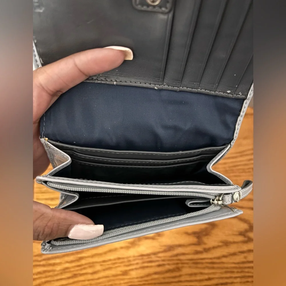 Classic Coach Penelope Canvas Wallet - Picture 6 of 7